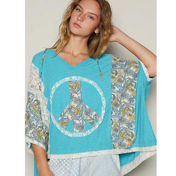 POL Tops - NWOT POL Turquoise Oversized V-neck Floral Peace Sign Hoodie